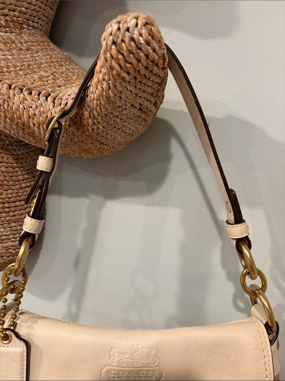 Coach Bleecker Signature Small Shoulder Bag in Khaki/Chalk - Picture 4 of 12